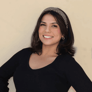 Lauren D., Pet Care Provider in South Gate, CA with 1 year paid experience