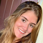 Elizabeth C. - Hollywood Babysitter