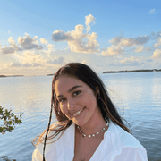 Daniela C., Babysitter in Miami, FL with 1 year paid experience