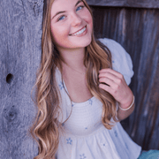 Clara B., Babysitter in 72774 with 5 years of paid experience