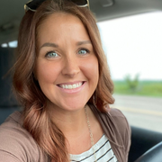 Lacy H., Child Care in Mead, NE 68041 with 10 years of paid experience
