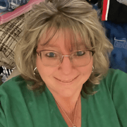 Lisa G., Babysitter in 91384 with 10 years of paid experience