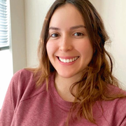 Angelly V., Pet Care Provider in Seattle, WA with 3 years paid experience