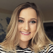 Emma D. - Phoenix Babysitter