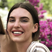 Malia M. - Beverly Hills Babysitter