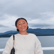 Stephanie W., Child Care in Scappoose, OR 97056 with 1 year of paid experience