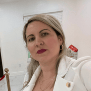 Sailin R., Care Companion in Valrico, FL with 1 year paid experience