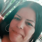 Liz S., Babysitter in 33442 with 15 years of paid experience