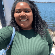 Fualili E., Babysitter in Los Angeles, CA with 4 years paid experience