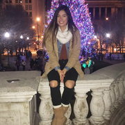 Yazmin R. - Hinsdale Babysitter