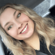 Emma F., Child Care in Enumclaw, WA 98022 with 7 years of paid experience