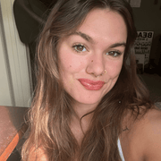 Isabella L., Babysitter in Portland, OR with 1 year paid experience