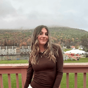 Leah H., Babysitter in New York, NY with 7 years paid experience