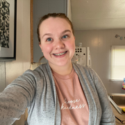 Jasmin M., Babysitter in Martinsburg, WV 25401 with 2 years of paid experience
