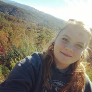 Lauren E. - Knoxville <span class="translation_missing" title="translation missing: en.application.care_types.child_care">Child Care</span>