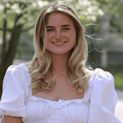 Mia O., Nanny in Dennis, MA 02638 with 4 years of paid experience