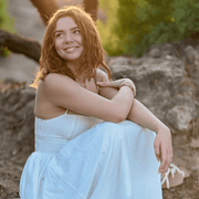 Alina S., Babysitter in 85172 with 1 year of paid experience