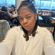 Tiwana Y., Babysitter in 41042 with 20 years of paid experience