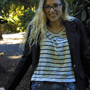 Sierra R. - Kelso Babysitter