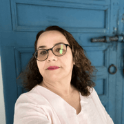 Emma Judith V., Nanny in Riverside, IL with 4 years paid experience
