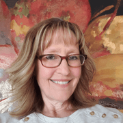 Lisa L., Nanny in Marion, IA with 30 years paid experience