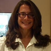 Robyn H. - Bethel Babysitter