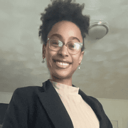 London M., Babysitter in Minneapolis, MN with 16 years paid experience