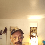 Edward H., Care Companion in Chicago, IL with 21 years paid experience