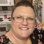 Elizabeth W., Pet Care Provider in El Dorado, KS with 5 years paid experience