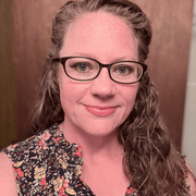 Hollie V., Nanny in Eugene, OR with 23 years paid experience