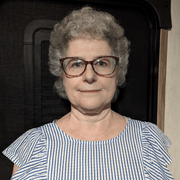 Cynthia K., Care Companion in Tavares, FL with 25 years paid experience