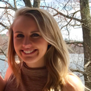 Shannon F. - Fayetteville Babysitter