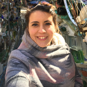 Valeria C. - Costa Mesa <span class="translation_missing" title="translation missing: en.application.care_types.child_care">Child Care</span>