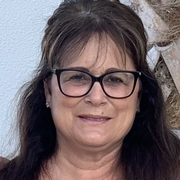 Stefanie R. - Monroeville Babysitter