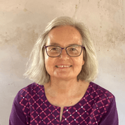 Kay H., Babysitter in Chicago, IL with 25 years paid experience