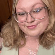Makenzie M., Child Care Provider in 62674 with 7 years of paid experience