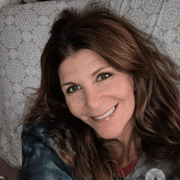 Leslie D., Pet Care Provider in Buffalo Grove, IL with 15 years paid experience