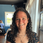 Lindsey H., Babysitter in Keezletown, VA 22832 with 4 years of paid experience