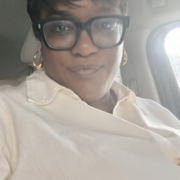Nahomie N., Care Companion in Miami, FL with 10 years paid experience