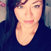 Ashley H. - Minneapolis Babysitter
