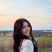 Mckenzie H., Nanny in 60142 with 3 years of paid experience