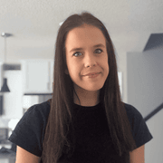 Taylor L., Child Care in Delano, MN 55328 with 10 years of paid experience
