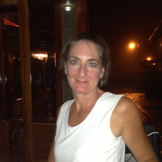 Lynette R. - Wilmington <span class="translation_missing" title="translation missing: en.application.care_types.child_care">Child Care</span>