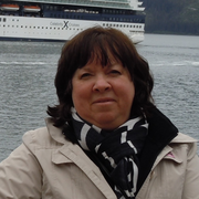 Suzzane T. - Springville <span class="translation_missing" title="translation missing: en.application.care_types.child_care">Child Care</span>