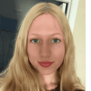 Makenna C., Care Companion in Oswego, IL with 1 year paid experience