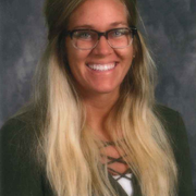 Lydia S. - Minier Babysitter
