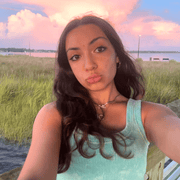 Anna claire D., Babysitter in Diberville, MS 39540 with 5 years of paid experience