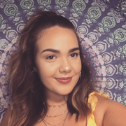 Summer C. - Glasgow Babysitter
