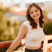Hanna V., Pet Care Provider in Portland, OR with 4 years paid experience