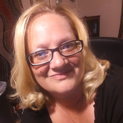 Shareen B. - Rockford <span class="translation_missing" title="translation missing: en.application.care_types.child_care">Child Care</span>